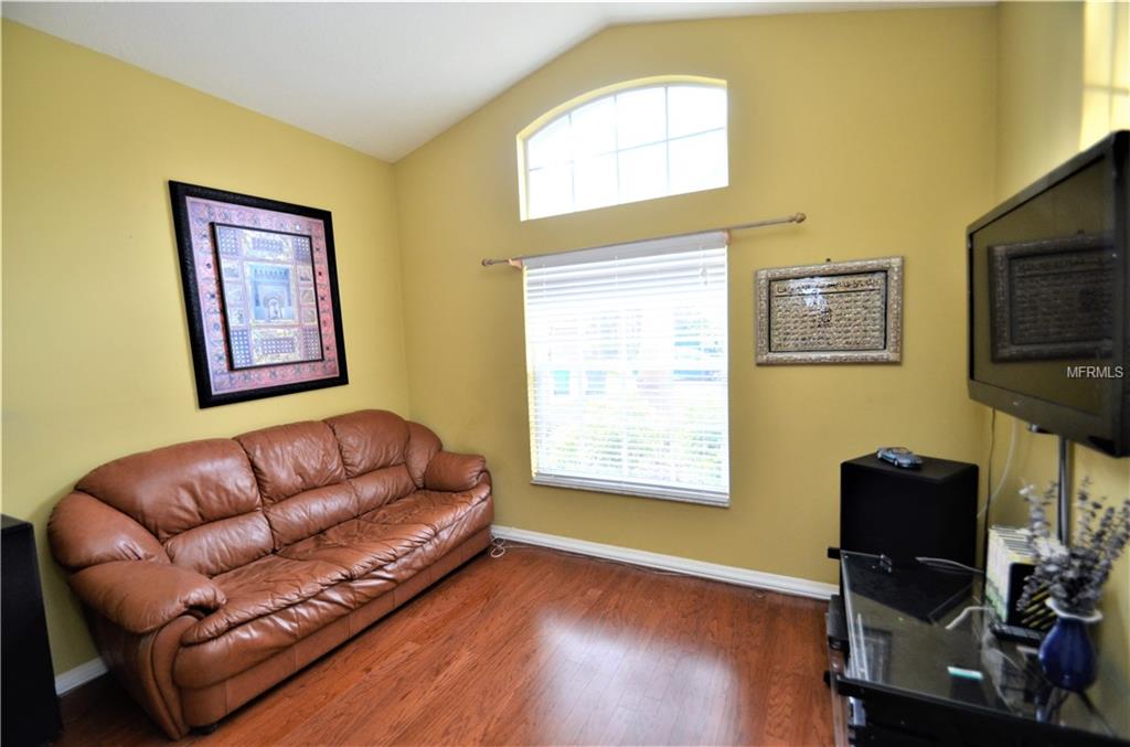 11847 DERBYSHIRE DRIVE, TAMPA, Florida 33626, 3 Bedrooms Bedrooms, 8 Rooms Rooms,2 BathroomsBathrooms,Residential,For sale,DERBYSHIRE,U7844925