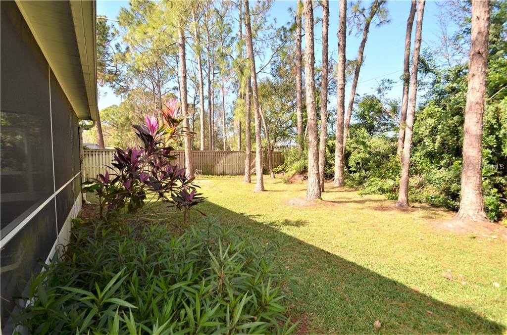 11847 DERBYSHIRE DRIVE, TAMPA, Florida 33626, 3 Bedrooms Bedrooms, 8 Rooms Rooms,2 BathroomsBathrooms,Residential,For sale,DERBYSHIRE,U7844925