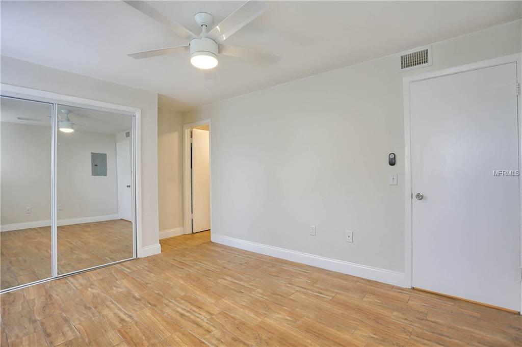 1859 SHORE DRIVE S, SOUTH PASADENA, Florida 33707, 2 Bedrooms Bedrooms, 4 Rooms Rooms,2 BathroomsBathrooms,Residential,For sale,SHORE,U7845448