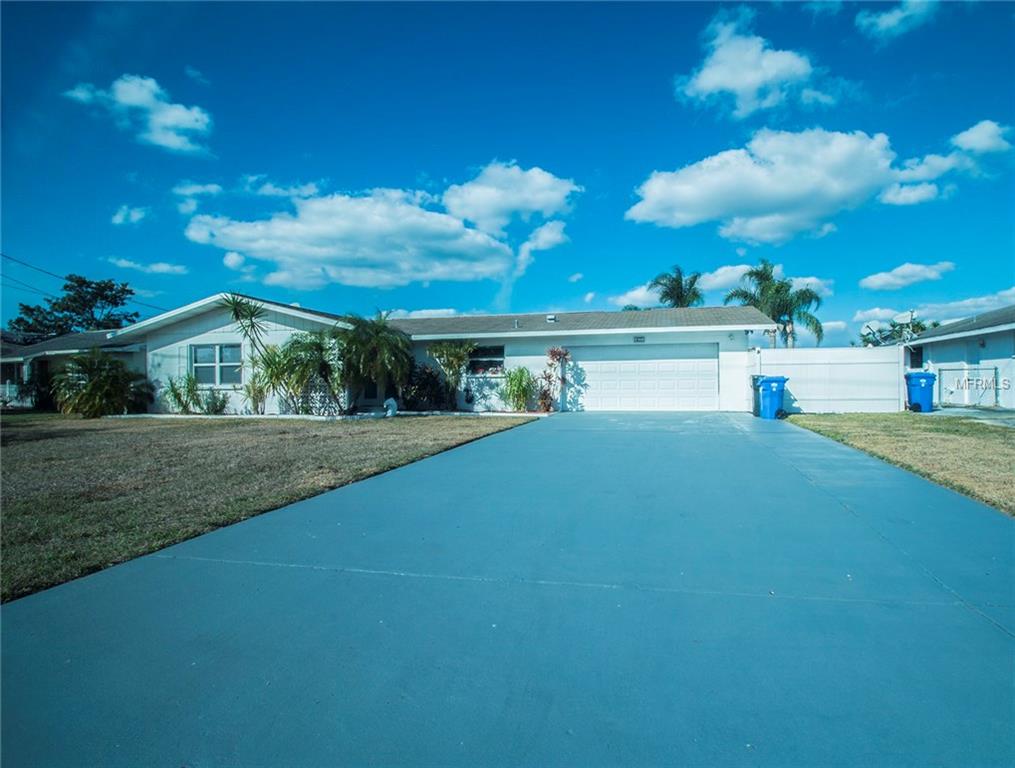 477 FLAMINGO DRIVE, APOLLO BEACH, Florida 33572, 3 Bedrooms Bedrooms, 5 Rooms Rooms,2 BathroomsBathrooms,Residential,For sale,FLAMINGO,T2926350