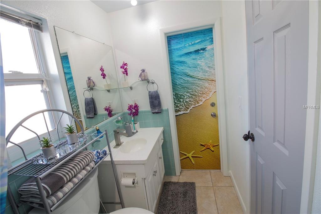 477 FLAMINGO DRIVE, APOLLO BEACH, Florida 33572, 3 Bedrooms Bedrooms, 5 Rooms Rooms,2 BathroomsBathrooms,Residential,For sale,FLAMINGO,T2926350