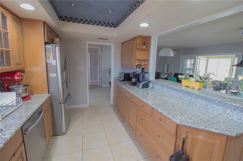 477 FLAMINGO DRIVE, APOLLO BEACH, Florida 33572, 3 Bedrooms Bedrooms, 5 Rooms Rooms,2 BathroomsBathrooms,Residential,For sale,FLAMINGO,T2926350