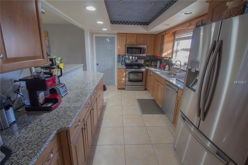 477 FLAMINGO DRIVE, APOLLO BEACH, Florida 33572, 3 Bedrooms Bedrooms, 5 Rooms Rooms,2 BathroomsBathrooms,Residential,For sale,FLAMINGO,T2926350