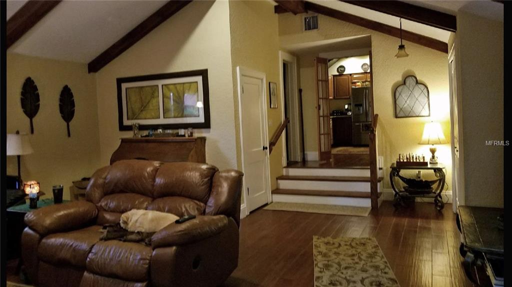 2300 SHERIDAN ROAD, MOUNT DORA, Florida 32757, 4 Bedrooms Bedrooms, 8 Rooms Rooms,2 BathroomsBathrooms,Residential,For sale,SHERIDAN,G4852537