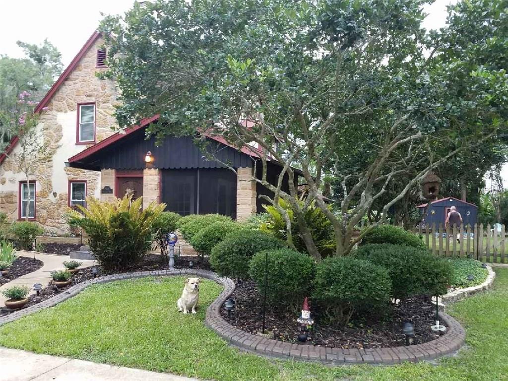 2300 SHERIDAN ROAD, MOUNT DORA, Florida 32757, 4 Bedrooms Bedrooms, 8 Rooms Rooms,2 BathroomsBathrooms,Residential,For sale,SHERIDAN,G4852537