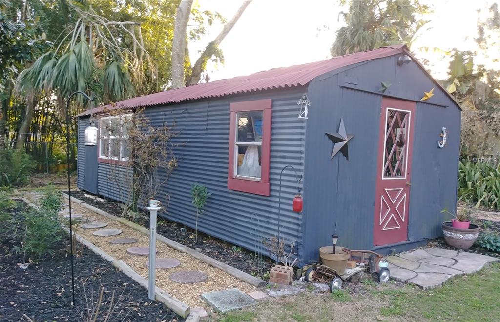 2300 SHERIDAN ROAD, MOUNT DORA, Florida 32757, 4 Bedrooms Bedrooms, 8 Rooms Rooms,2 BathroomsBathrooms,Residential,For sale,SHERIDAN,G4852537