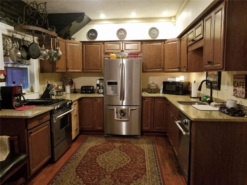 2300 SHERIDAN ROAD, MOUNT DORA, Florida 32757, 4 Bedrooms Bedrooms, 8 Rooms Rooms,2 BathroomsBathrooms,Residential,For sale,SHERIDAN,G4852537