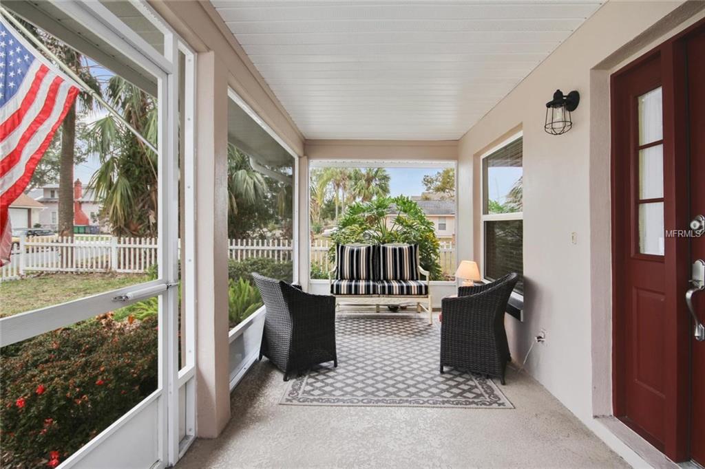 801 W COMSTOCK AVENUE, WINTER PARK, Florida 32789, 3 Bedrooms Bedrooms, 3 Rooms Rooms,2 BathroomsBathrooms,Residential,For sale,COMSTOCK,O5561013