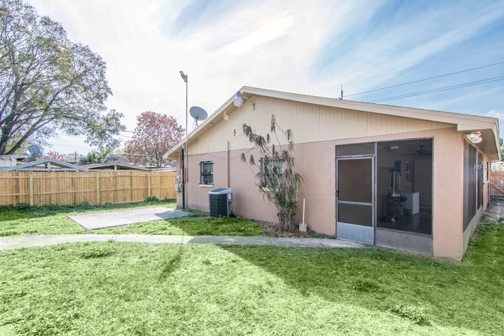 6513 N MANHATTAN AVENUE, TAMPA, Florida 33614, 3 Bedrooms Bedrooms, 7 Rooms Rooms,2 BathroomsBathrooms,Residential,For sale,MANHATTAN,T2928380