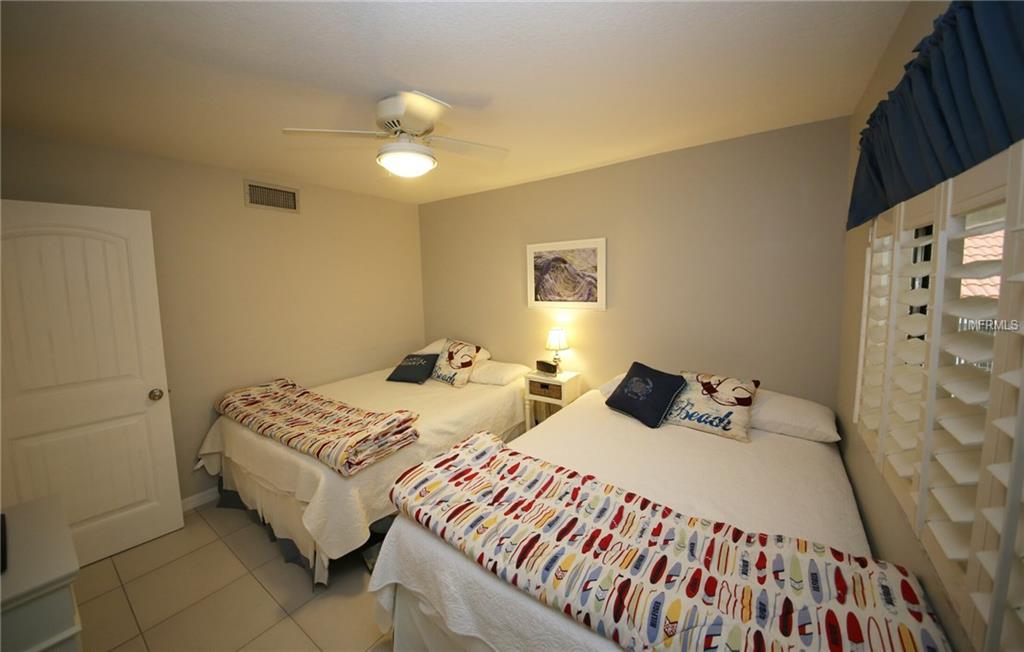 1701 BEACH ROAD, ENGLEWOOD, Florida 34223, 2 Bedrooms Bedrooms, 7 Rooms Rooms,2 BathroomsBathrooms,Residential,For sale,BEACH,D5923010