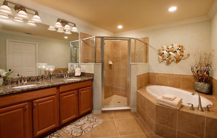 5831 WAKE FOREST RUN, LAKEWOOD RANCH, Florida 34202, 3 Bedrooms Bedrooms, 6 Rooms Rooms,2 BathroomsBathrooms,Residential,For sale,WAKE FOREST,A4179073