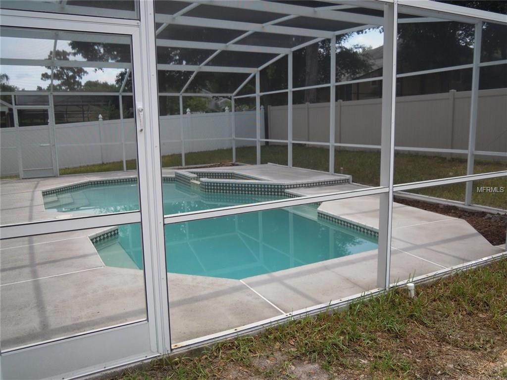 219 CHESTNUT RIDGE STREET, WINTER SPRINGS, Florida 32708, 4 Bedrooms Bedrooms, 8 Rooms Rooms,3 BathroomsBathrooms,Residential,For sale,CHESTNUT RIDGE,O5533384