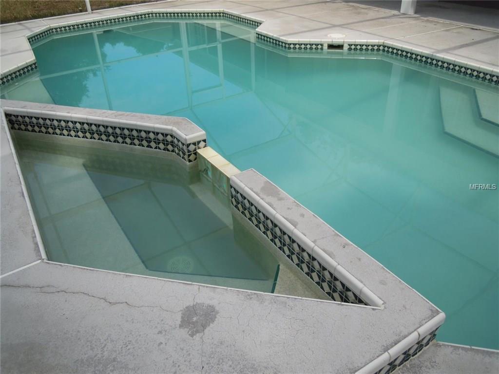 219 CHESTNUT RIDGE STREET, WINTER SPRINGS, Florida 32708, 4 Bedrooms Bedrooms, 8 Rooms Rooms,3 BathroomsBathrooms,Residential,For sale,CHESTNUT RIDGE,O5533384