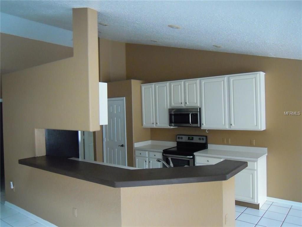 219 CHESTNUT RIDGE STREET, WINTER SPRINGS, Florida 32708, 4 Bedrooms Bedrooms, 8 Rooms Rooms,3 BathroomsBathrooms,Residential,For sale,CHESTNUT RIDGE,O5533384