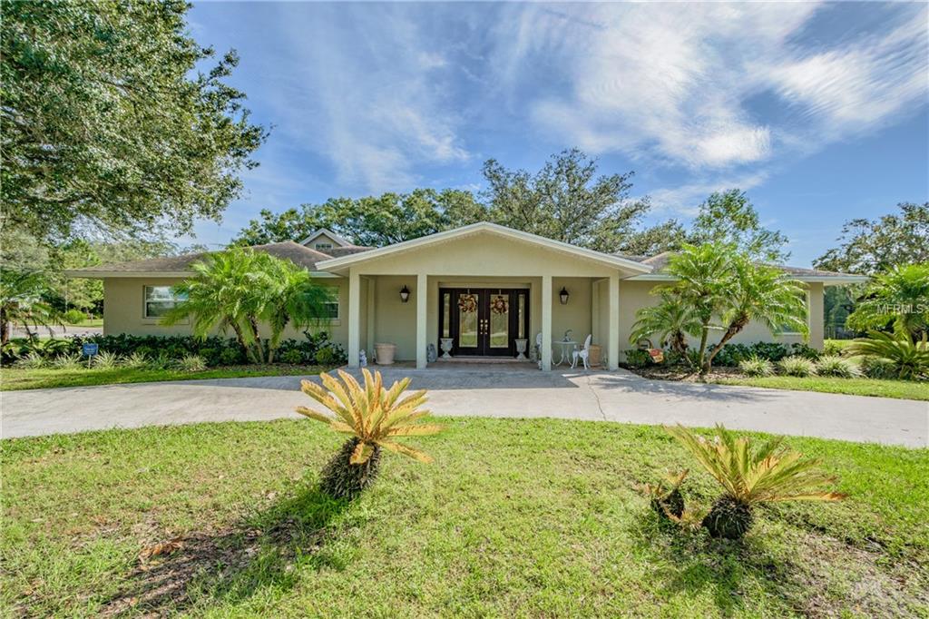 3018 LAKE ELLEN DRIVE, TAMPA, Florida 33618, 4 Bedrooms Bedrooms, 4 Rooms Rooms,3 BathroomsBathrooms,Residential,For sale,LAKE ELLEN,T2910281