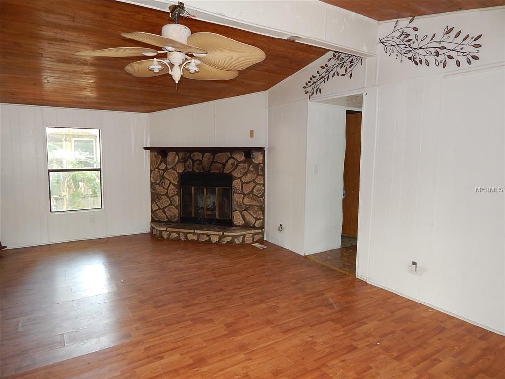 16925 ELDERBERRY DRIVE, MONTVERDE, Florida 34756, 3 Bedrooms Bedrooms, 3 Rooms Rooms,2 BathroomsBathrooms,Residential,For sale,ELDERBERRY,O5548807