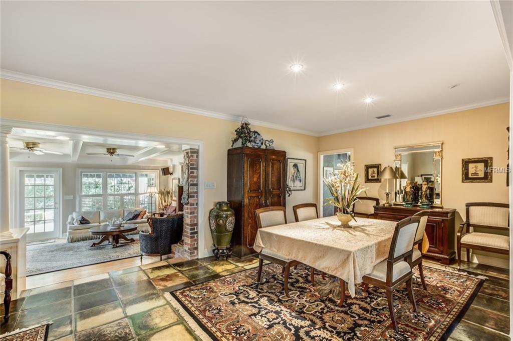 325 LAKESHORE DRIVE, LEESBURG, Florida 34748, 4 Bedrooms Bedrooms, 9 Rooms Rooms,3 BathroomsBathrooms,Residential,For sale,LAKESHORE,G4850789