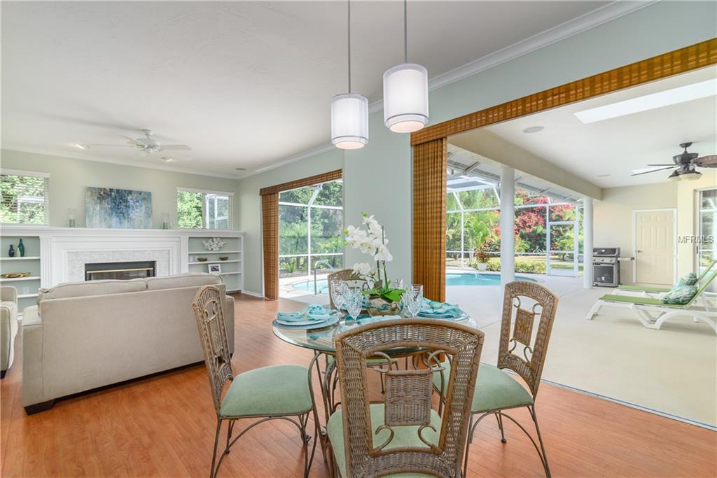 6633 SAINT JAMES CROSSING, UNIVERSITY PARK, Florida 34201, 3 Bedrooms Bedrooms, 7 Rooms Rooms,2 BathroomsBathrooms,Residential,For sale,SAINT JAMES,A4206303