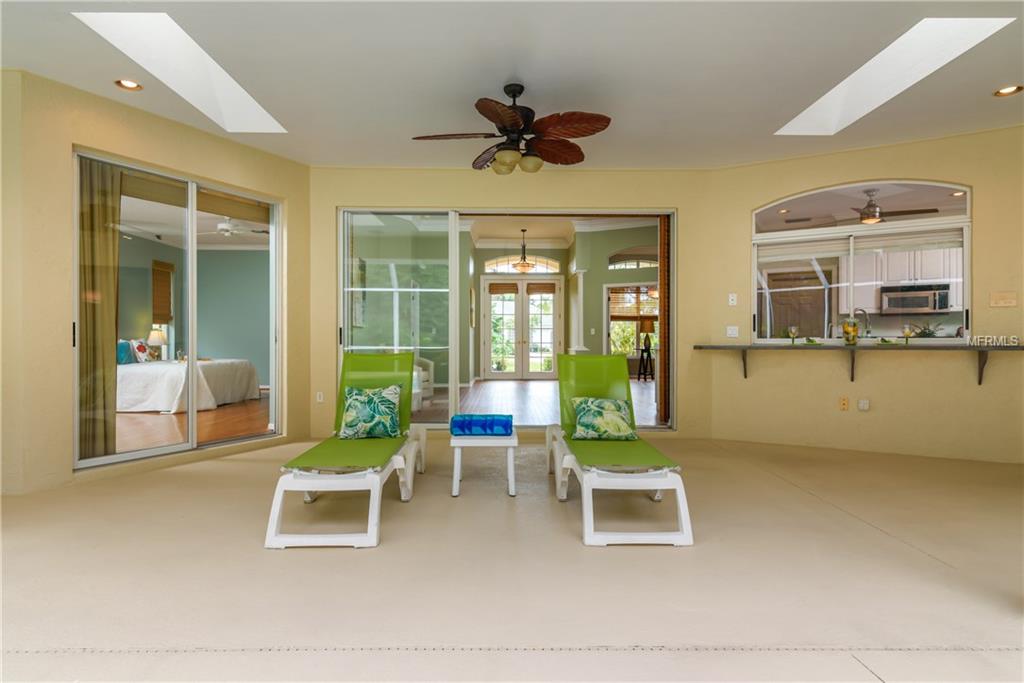 6633 SAINT JAMES CROSSING, UNIVERSITY PARK, Florida 34201, 3 Bedrooms Bedrooms, 7 Rooms Rooms,2 BathroomsBathrooms,Residential,For sale,SAINT JAMES,A4206303