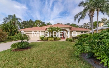 6633 SAINT JAMES CROSSING, UNIVERSITY PARK, Florida 34201, 3 Bedrooms Bedrooms, 7 Rooms Rooms,2 BathroomsBathrooms,Residential,For sale,SAINT JAMES,A4206303