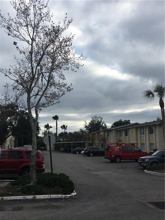 4749 S TEXAS AVENUE, ORLANDO, Florida 32839, 2 Bedrooms Bedrooms, 4 Rooms Rooms,2 BathroomsBathrooms,Residential,For sale,TEXAS,O5559214