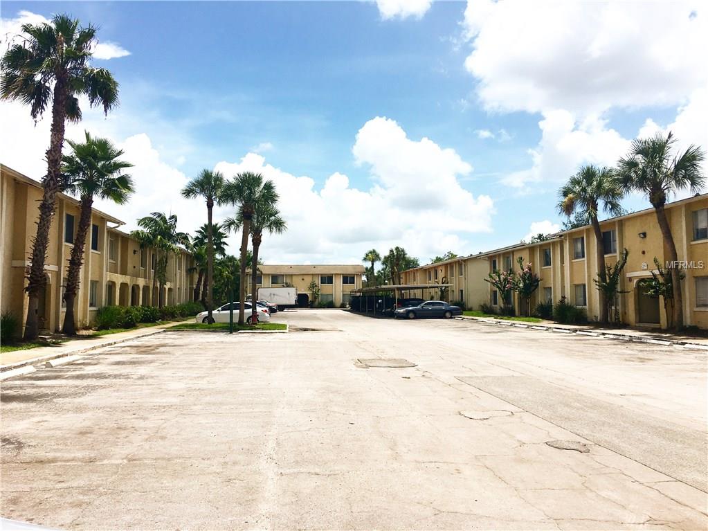 4749 S TEXAS AVENUE, ORLANDO, Florida 32839, 2 Bedrooms Bedrooms, 4 Rooms Rooms,2 BathroomsBathrooms,Residential,For sale,TEXAS,O5559214