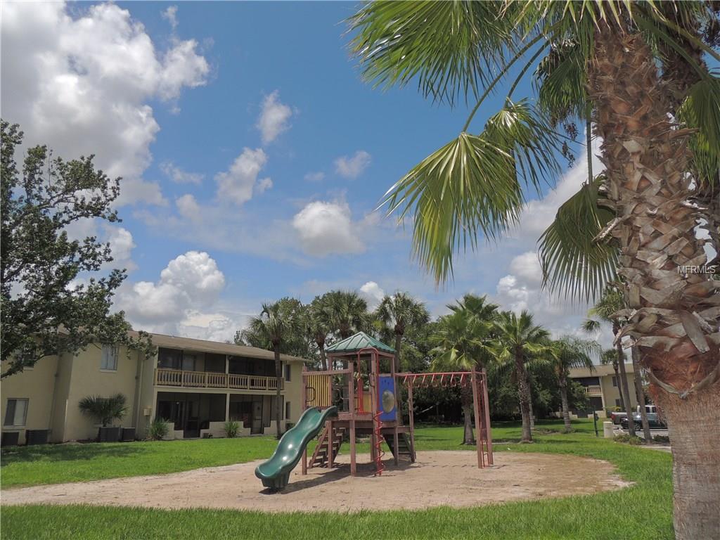 4749 S TEXAS AVENUE, ORLANDO, Florida 32839, 2 Bedrooms Bedrooms, 4 Rooms Rooms,2 BathroomsBathrooms,Residential,For sale,TEXAS,O5559214