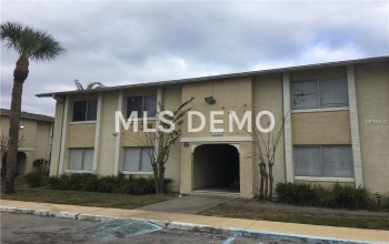 4749 S TEXAS AVENUE, ORLANDO, Florida 32839, 2 Bedrooms Bedrooms, 4 Rooms Rooms,2 BathroomsBathrooms,Residential,For sale,TEXAS,O5559214