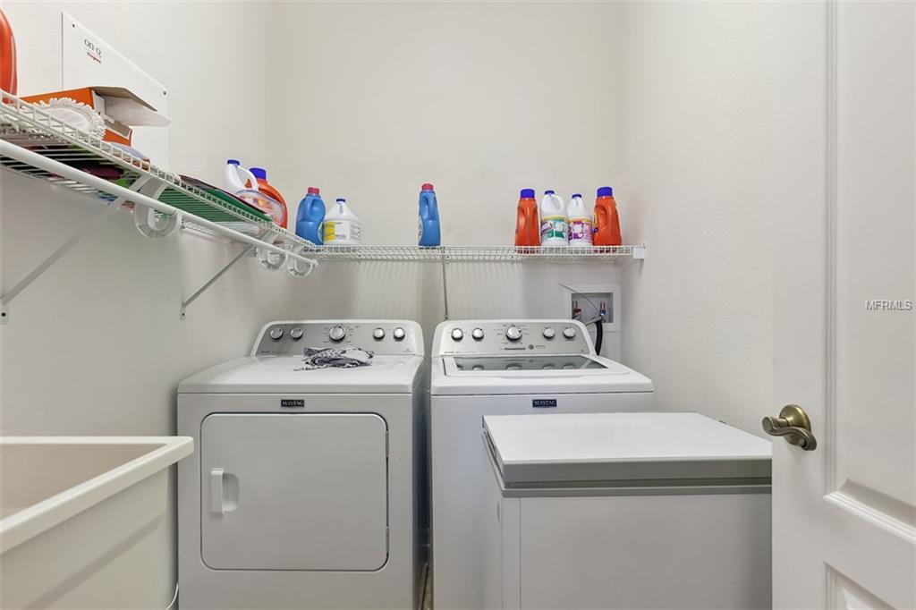 13134 MOSS PARK RIDGE DRIVE, ORLANDO, Florida 32832, 4 Bedrooms Bedrooms, 6 Rooms Rooms,3 BathroomsBathrooms,Residential,For sale,MOSS PARK RIDGE,O5559768