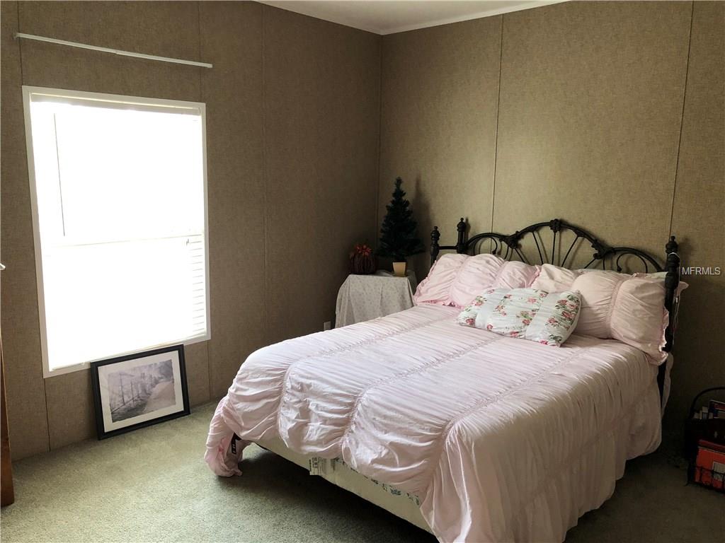 3863 E STATE ROAD 46, GENEVA, Florida 32732, 3 Bedrooms Bedrooms, 4 Rooms Rooms,2 BathroomsBathrooms,Residential,For sale,STATE ROAD 46,O5560262