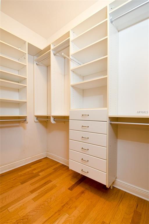 500 MONTAGE LANE, POINCIANA, Florida 34759, 3 Bedrooms Bedrooms, 8 Rooms Rooms,2 BathroomsBathrooms,Residential,For sale,MONTAGE,S4856835