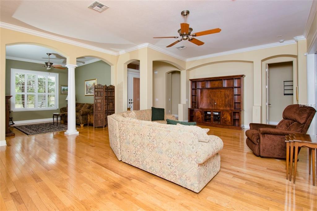 500 MONTAGE LANE, POINCIANA, Florida 34759, 3 Bedrooms Bedrooms, 8 Rooms Rooms,2 BathroomsBathrooms,Residential,For sale,MONTAGE,S4856835