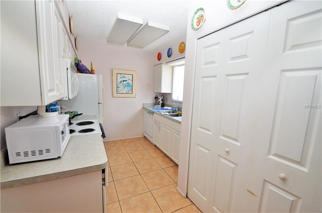 3515 59TH AVENUE W, BRADENTON, Florida 34210, 2 Bedrooms Bedrooms, 6 Rooms Rooms,2 BathroomsBathrooms,Residential,For sale,59TH,A4209695