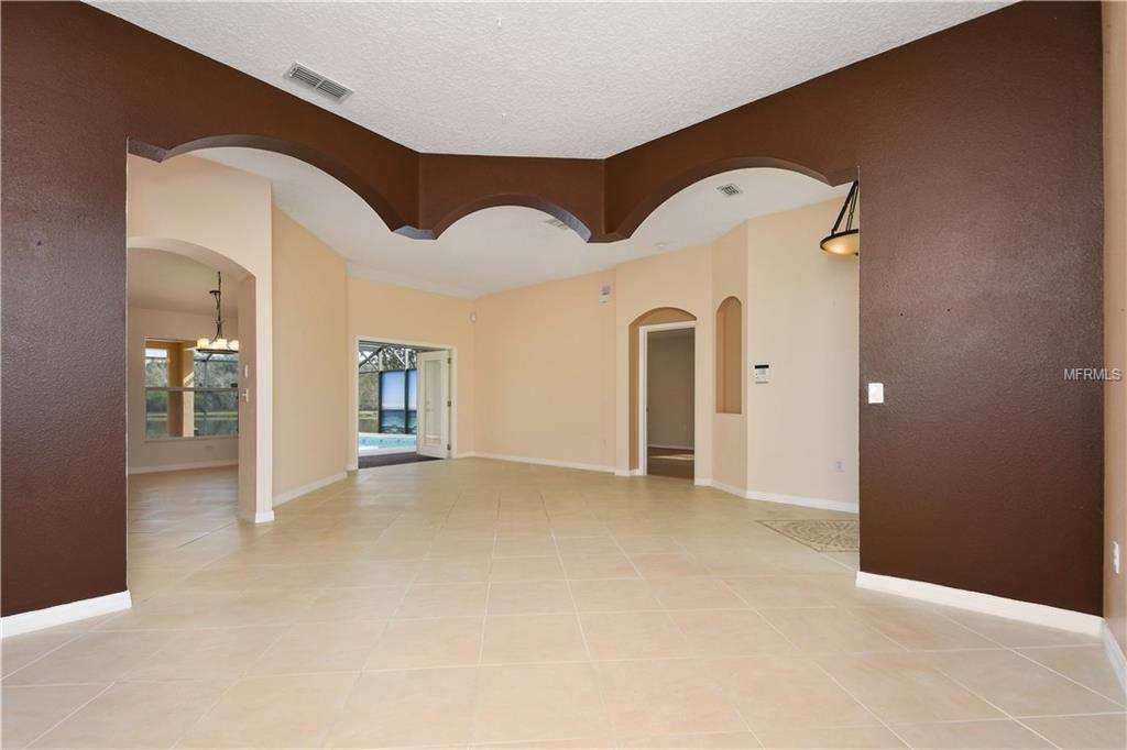 3129 RIACHUELO LANE, KISSIMMEE, Florida 34744, 4 Bedrooms Bedrooms, 8 Rooms Rooms,3 BathroomsBathrooms,Residential,For sale,RIACHUELO,O5561494