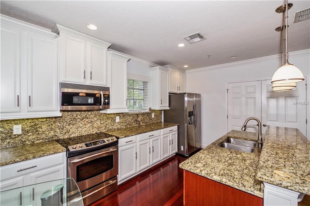 5373 CHATAS LANE, ORLANDO, Florida 32814, 3 Bedrooms Bedrooms, 6 Rooms Rooms,2 BathroomsBathrooms,Residential,For sale,CHATAS,O5561660