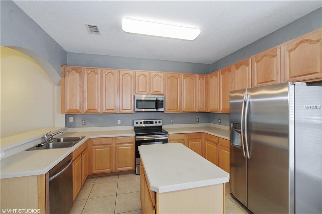 16252 OLD ASH LOOP, ORLANDO, Florida 32828, 3 Bedrooms Bedrooms, 6 Rooms Rooms,2 BathroomsBathrooms,Residential,For sale,OLD ASH,O5561754