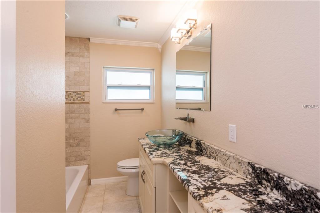 250 115TH AVENUE, TREASURE ISLAND, Florida 33706, 5 Bedrooms Bedrooms, 8 Rooms Rooms,4 BathroomsBathrooms,Residential,For sale,115TH,U7825277