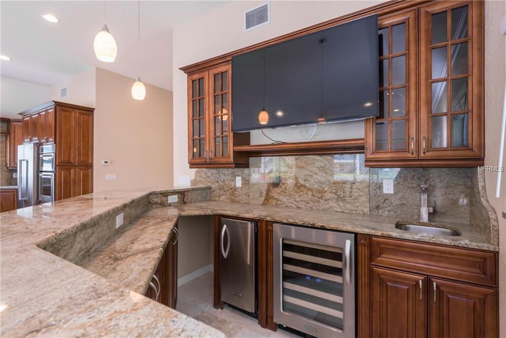 250 115TH AVENUE, TREASURE ISLAND, Florida 33706, 5 Bedrooms Bedrooms, 8 Rooms Rooms,4 BathroomsBathrooms,Residential,For sale,115TH,U7825277