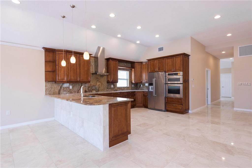 250 115TH AVENUE, TREASURE ISLAND, Florida 33706, 5 Bedrooms Bedrooms, 8 Rooms Rooms,4 BathroomsBathrooms,Residential,For sale,115TH,U7825277