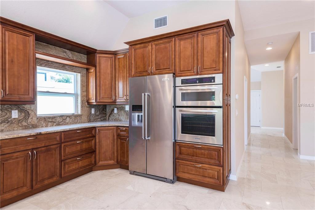 250 115TH AVENUE, TREASURE ISLAND, Florida 33706, 5 Bedrooms Bedrooms, 8 Rooms Rooms,4 BathroomsBathrooms,Residential,For sale,115TH,U7825277