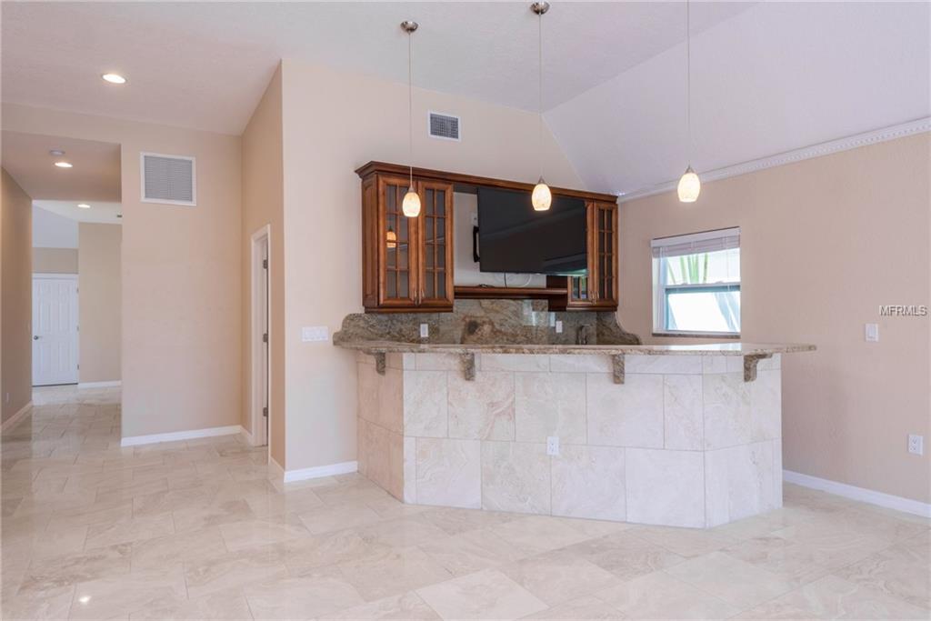 250 115TH AVENUE, TREASURE ISLAND, Florida 33706, 5 Bedrooms Bedrooms, 8 Rooms Rooms,4 BathroomsBathrooms,Residential,For sale,115TH,U7825277