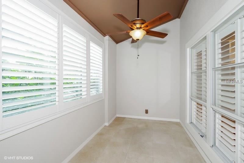 239 QUAYSIDE CIRCLE, MAITLAND, Florida 32751, 3 Bedrooms Bedrooms, 7 Rooms Rooms,2 BathroomsBathrooms,Residential,For sale,QUAYSIDE,O5539421