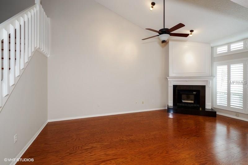 239 QUAYSIDE CIRCLE, MAITLAND, Florida 32751, 3 Bedrooms Bedrooms, 7 Rooms Rooms,2 BathroomsBathrooms,Residential,For sale,QUAYSIDE,O5539421