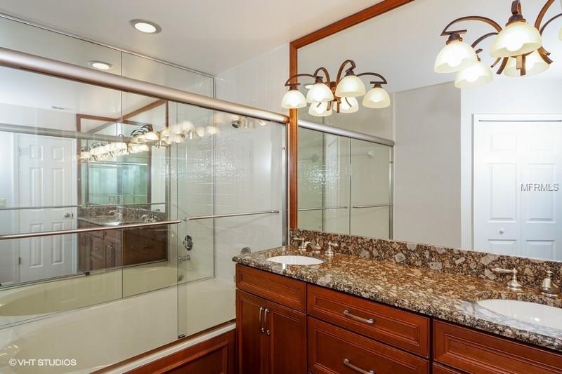 239 QUAYSIDE CIRCLE, MAITLAND, Florida 32751, 3 Bedrooms Bedrooms, 7 Rooms Rooms,2 BathroomsBathrooms,Residential,For sale,QUAYSIDE,O5539421