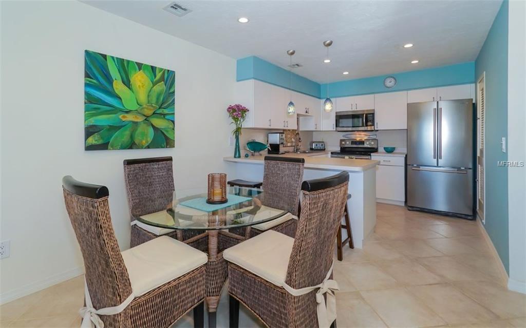 845 BENJAMIN FRANKLIN DRIVE, SARASOTA, Florida 34236, 2 Bedrooms Bedrooms, 5 Rooms Rooms,2 BathroomsBathrooms,Residential,For sale,BENJAMIN FRANKLIN,A4199562