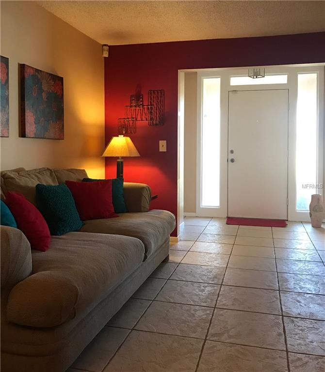 8985 ORANGE BLOSSOM DRIVE, SEMINOLE, Florida 33772, 3 Bedrooms Bedrooms, 5 Rooms Rooms,3 BathroomsBathrooms,Residential,For sale,ORANGE BLOSSOM,U7838170