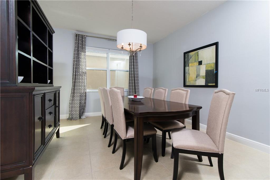 4435 AZURE ISLE WAY, KISSIMMEE, Florida 34744, 5 Bedrooms Bedrooms, 8 Rooms Rooms,3 BathroomsBathrooms,Residential,For sale,AZURE ISLE,O5552685