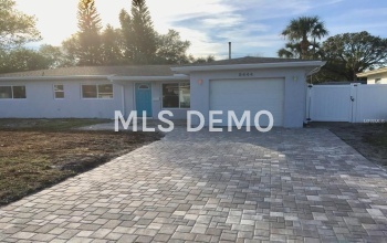 8444 8TH STREET N, ST PETERSBURG, Florida 33702, 3 Bedrooms Bedrooms, 5 Rooms Rooms,2 BathroomsBathrooms,Residential,For sale,8TH,U7845910
