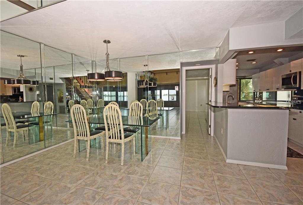 2955 N BEACH ROAD, ENGLEWOOD, Florida 34223, 2 Bedrooms Bedrooms, 6 Rooms Rooms,2 BathroomsBathrooms,Residential,For sale,BEACH,D5922790