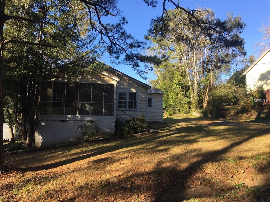 20 W BARNES AVENUE, CHATTAHOOCHEE, Florida 32324, 2 Bedrooms Bedrooms, 4 Rooms Rooms,1 BathroomBathrooms,Residential,For sale,BARNES,W7637697